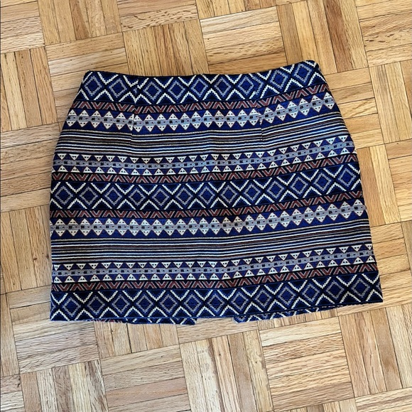 Mini skirt with pockets, size fits like a S - Picture 2 of 5